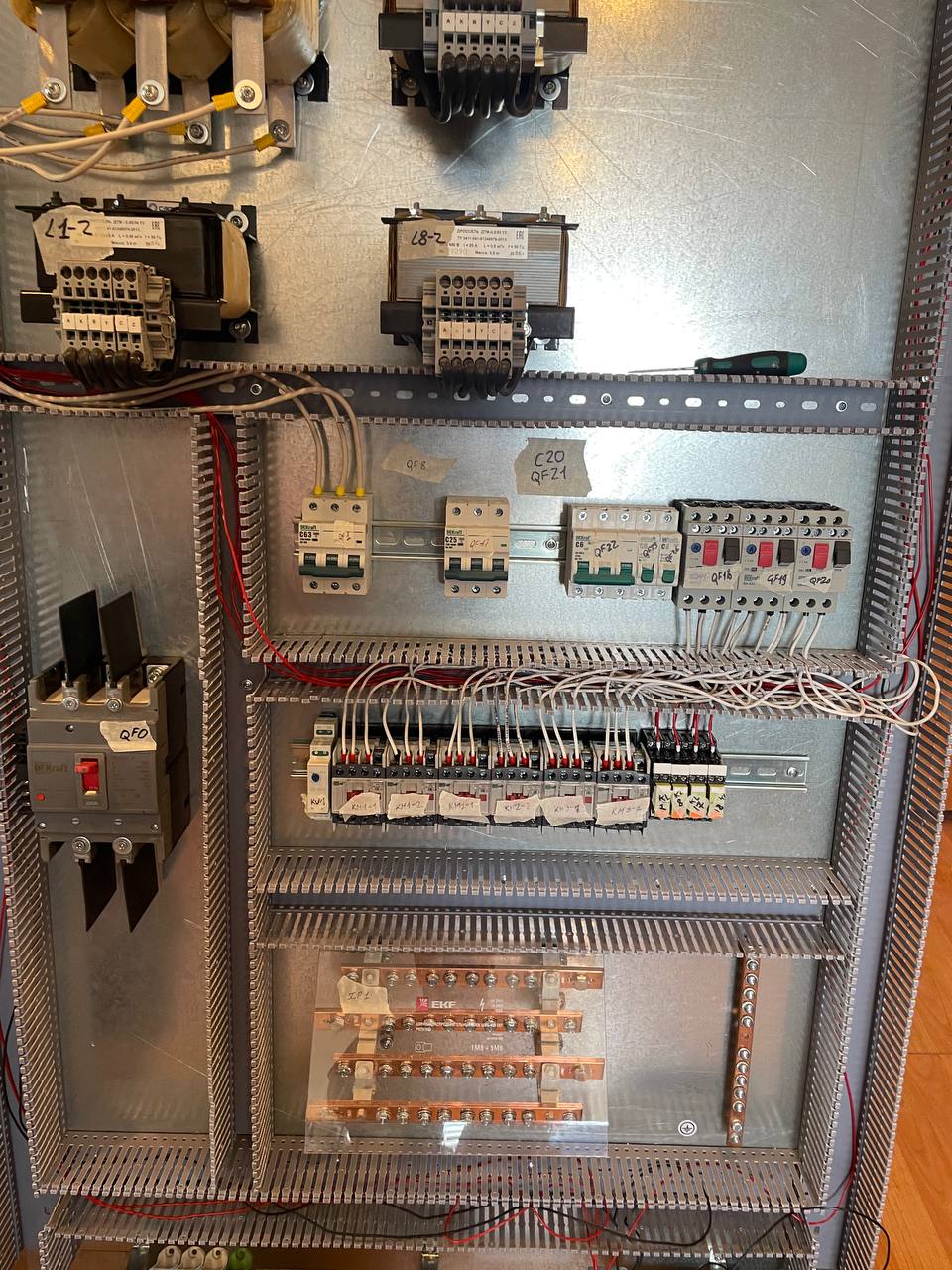 Шкаф силовой