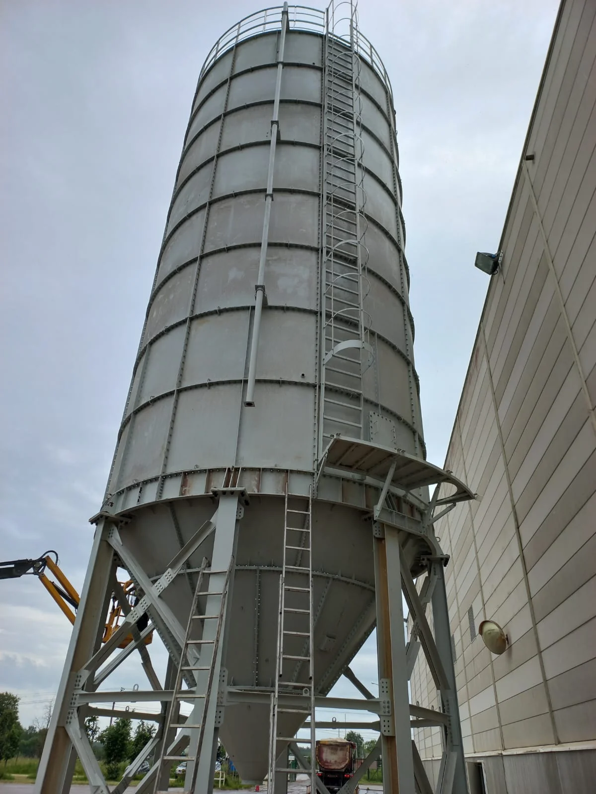 Сборка силоса