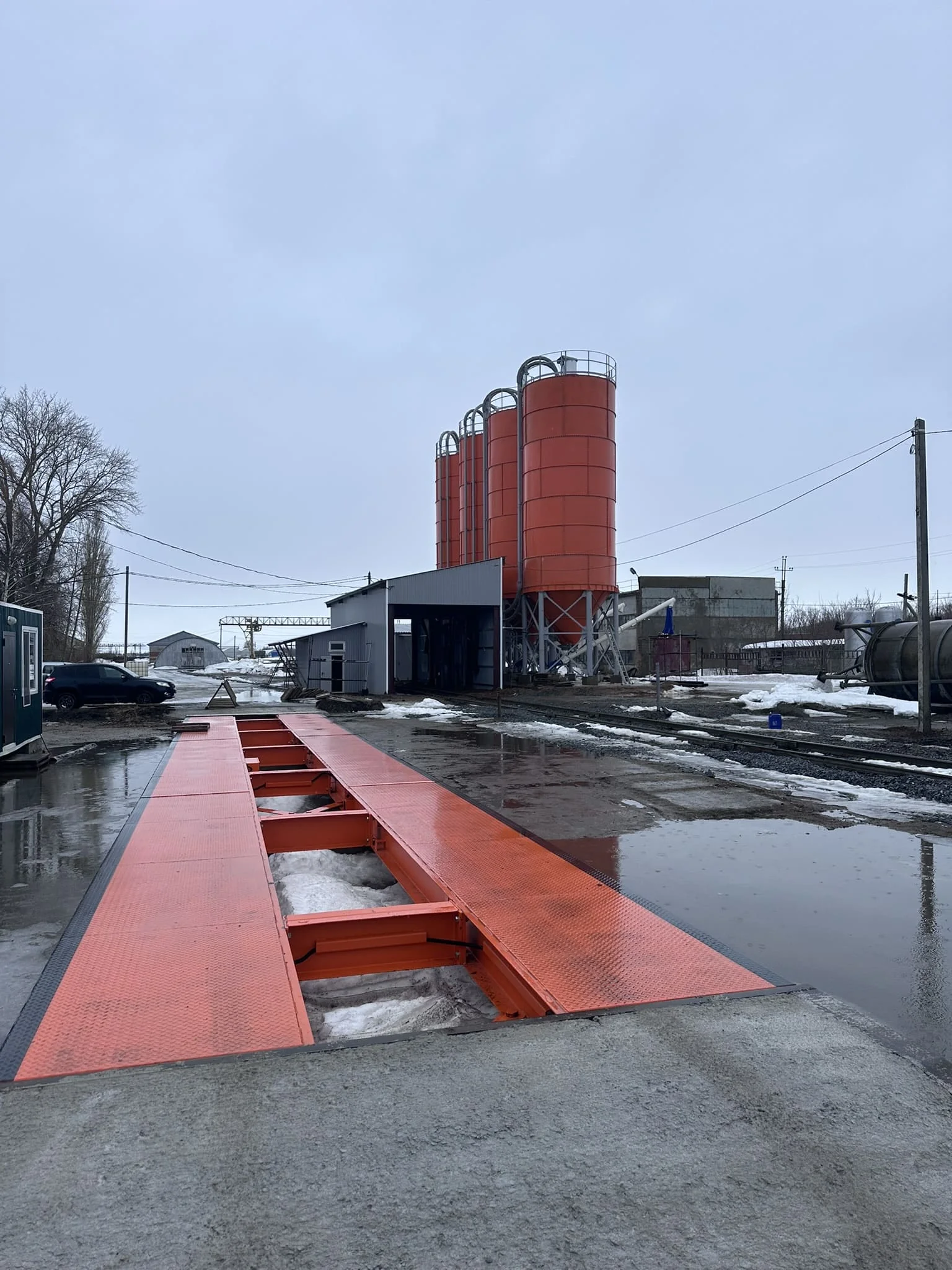 Уруссийский цементный хаб